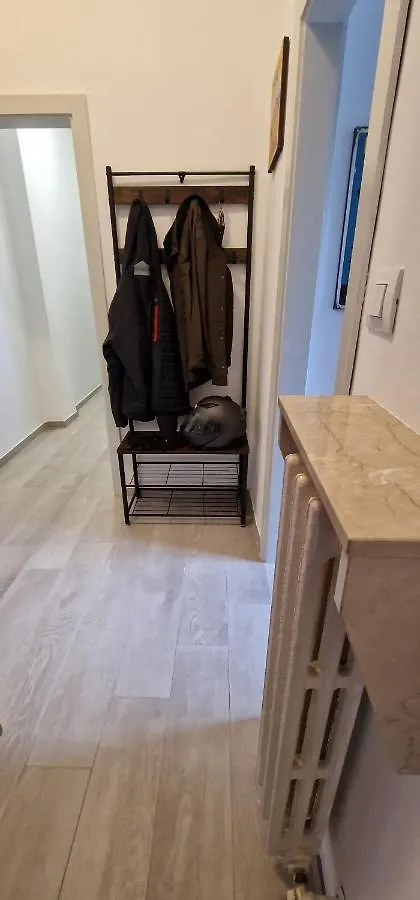 Shepherd'S House Milan Apartment